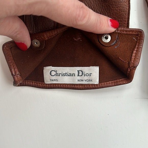 Vintage Christian Dior Gloves - Picture 2 of 11